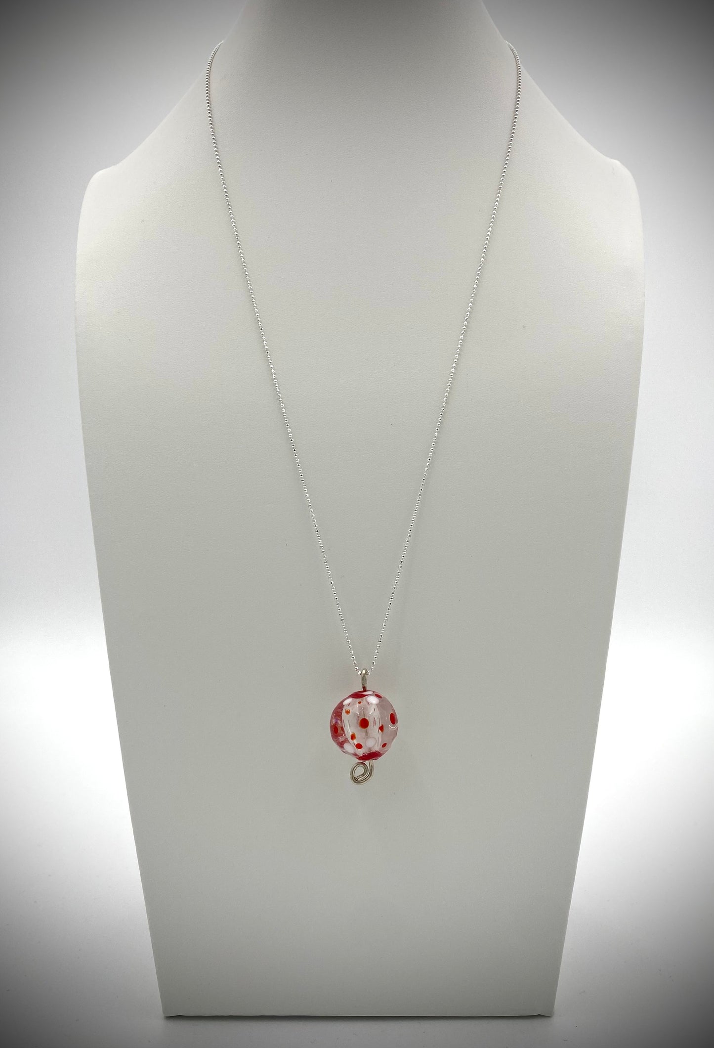 Hängsmycke 925 silver och lampworkpärla.