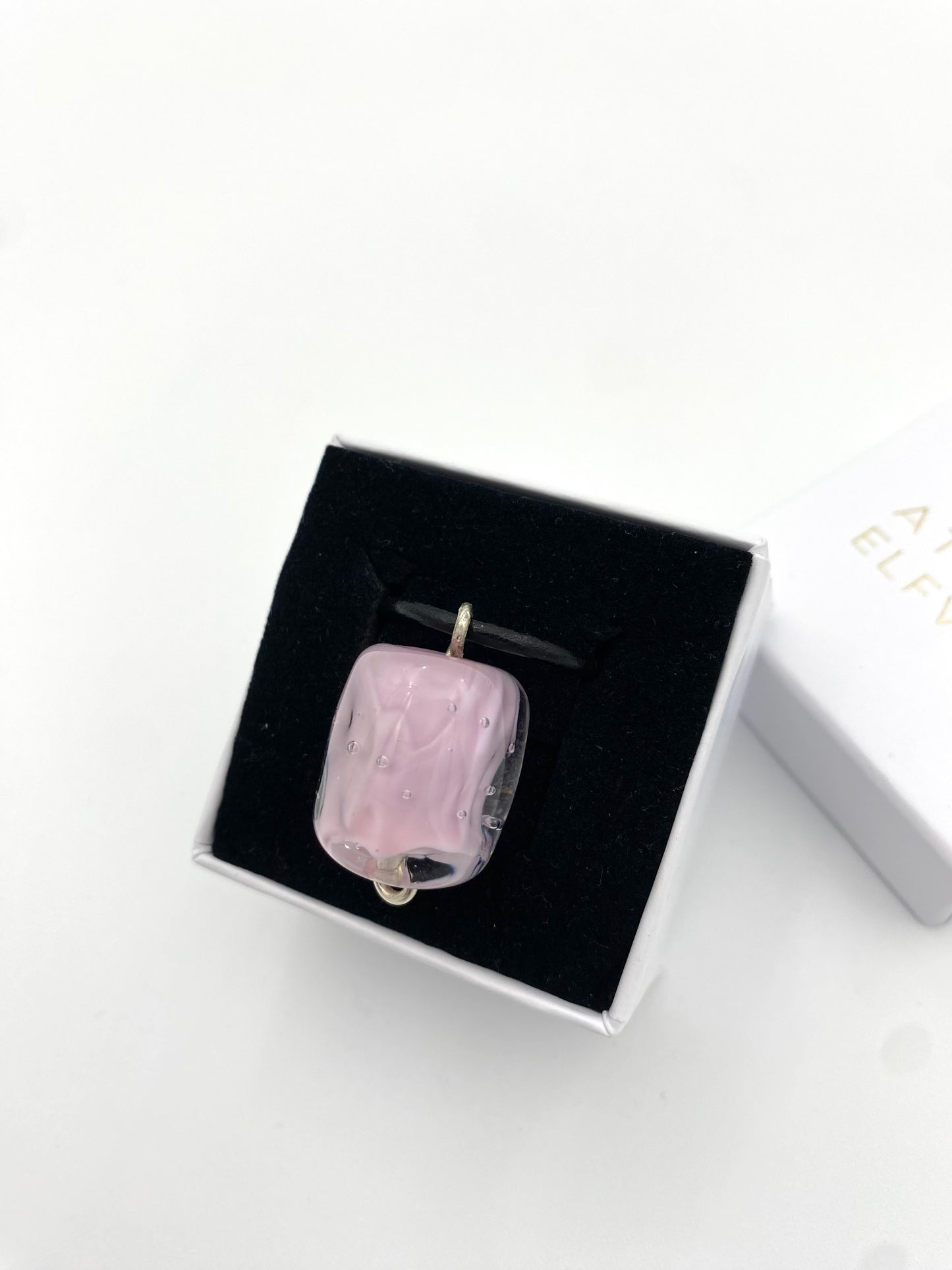 Hängsmycke 925 silver och lampworkpärla.