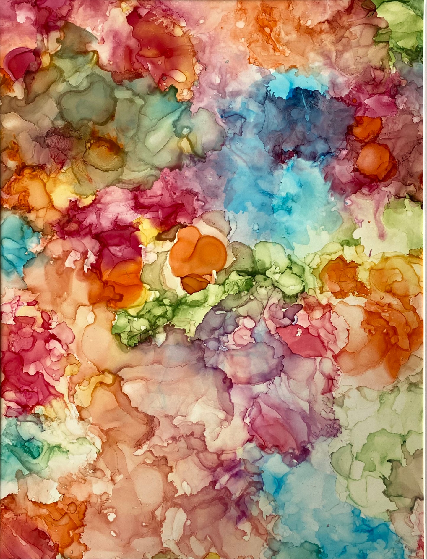 Tavla i alkoholbläck. Vit ram 40x50 cm. Målningen med passepartout 30x40 cm.