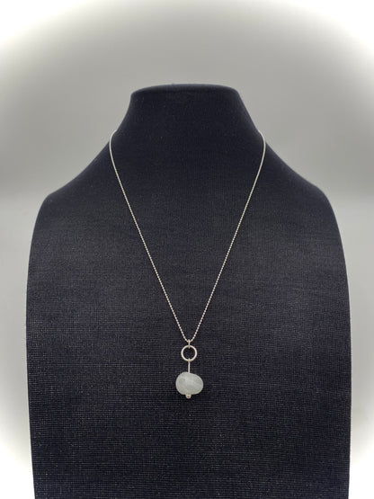 Hängsmycke 925 silver och lampworkpärla.