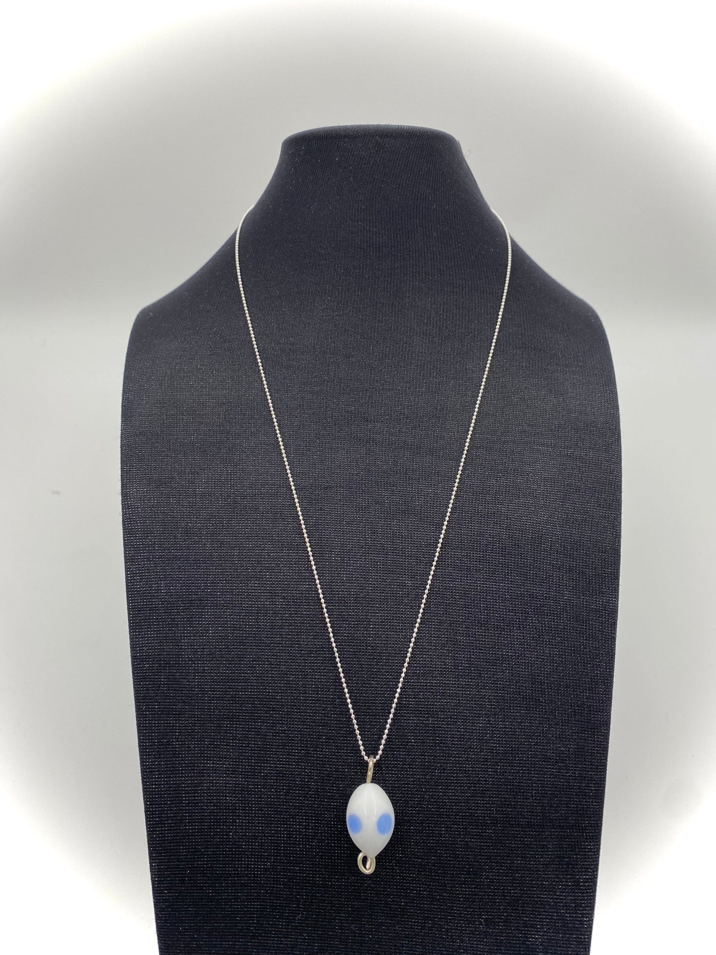 Hängsmycke 925 silver och lampworkpärla.