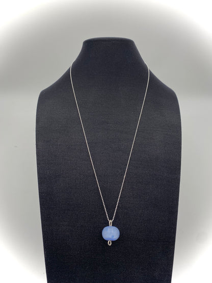 Hängsmycke 925 silver och lampworkpärla.