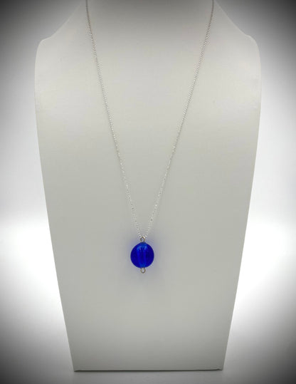 Hängsmycke 925 silver och lampworkpärla.