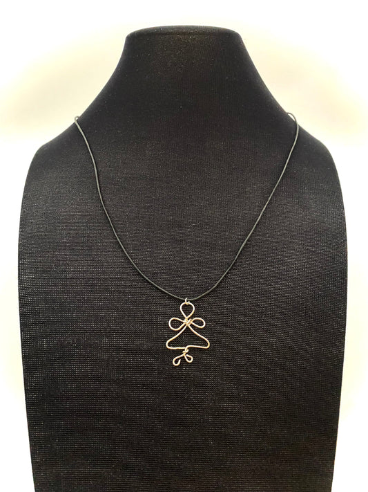 Ängel hängsmycke i 925 silvertråd.