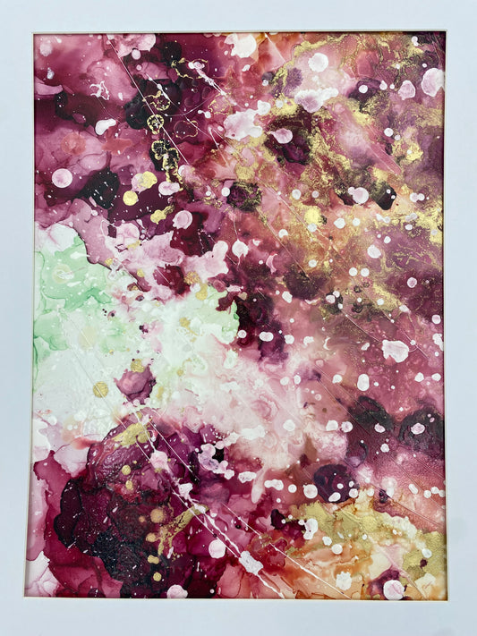 Tavla i alkoholbläck. Guldfärgad ram 30x20 cm. Målningen med passepartout 24x17 cm.