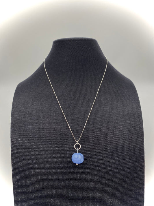 Hängsmycke 925 silver och lampworkpärla.