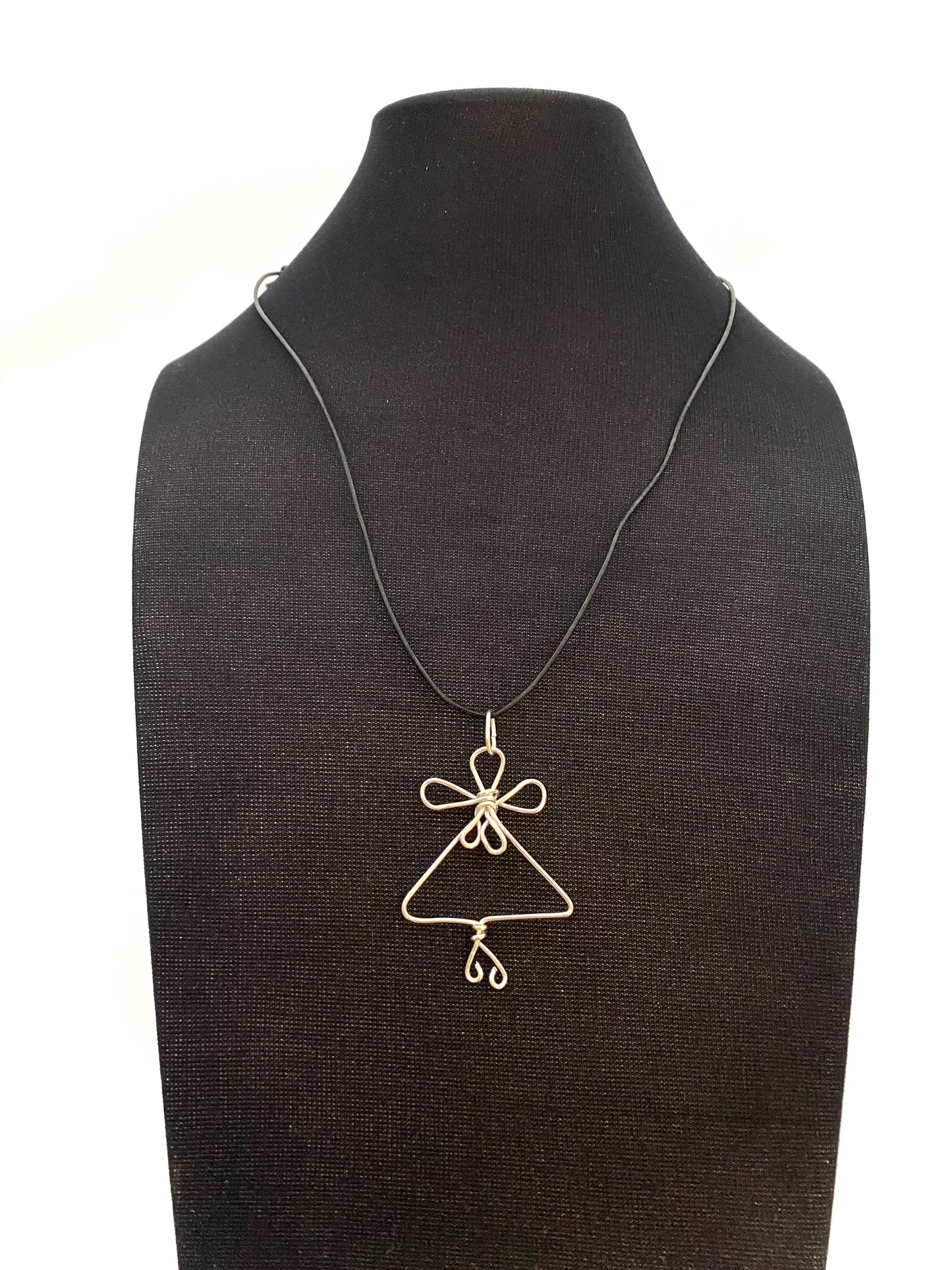 Ängel hängsmycke i 925 silvertråd.