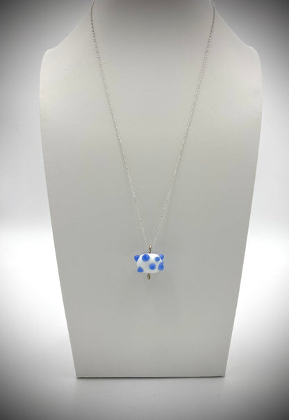 Hängsmycke 925 silver och lampworkpärla.