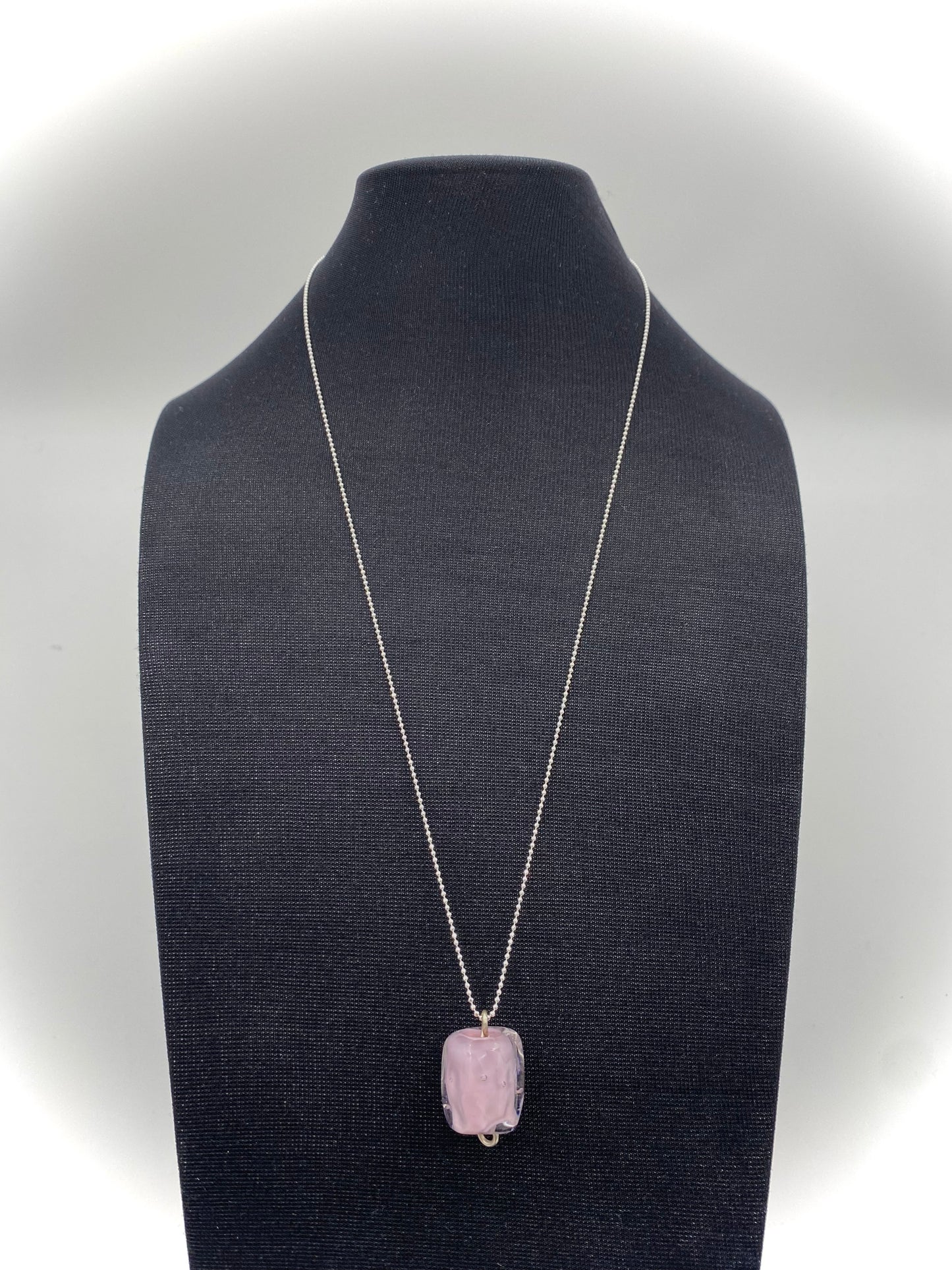 Hängsmycke 925 silver och lampworkpärla.