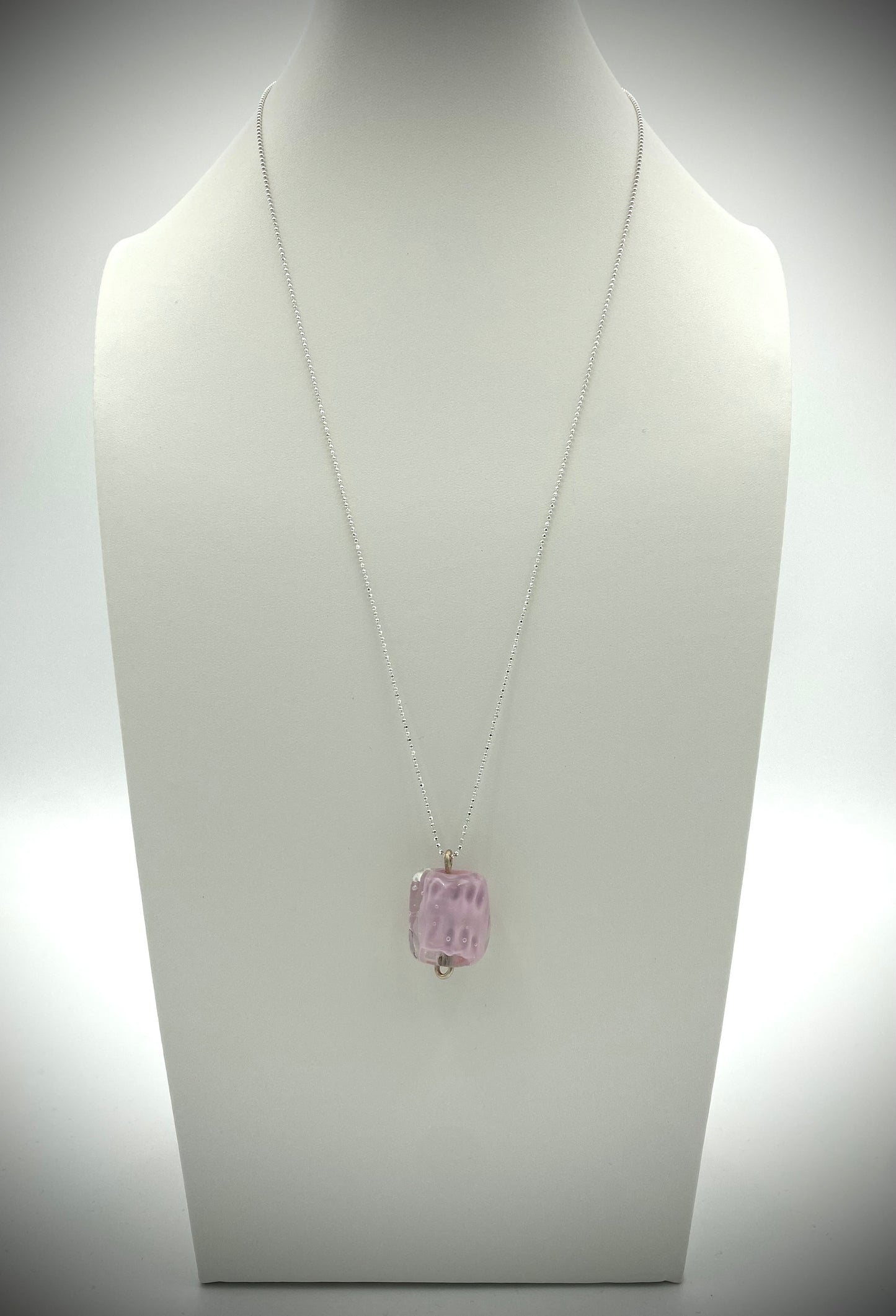 Hängsmycke 925 silver och lampworkpärla.